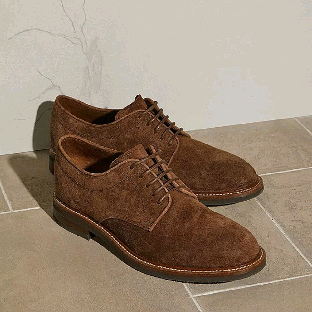 Brown Brunello Cucinelli shoes.